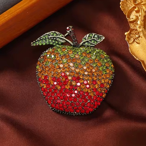 Betsey Johnson Multicolor Green Red Crystal Apple Brooch - Picture 4 of 8